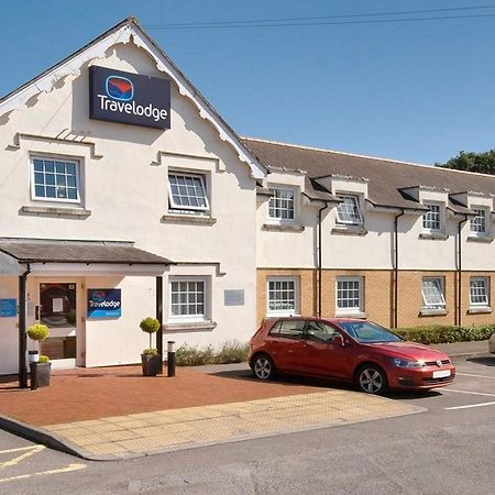 Travelodge Cardiff Airport Exterior photo